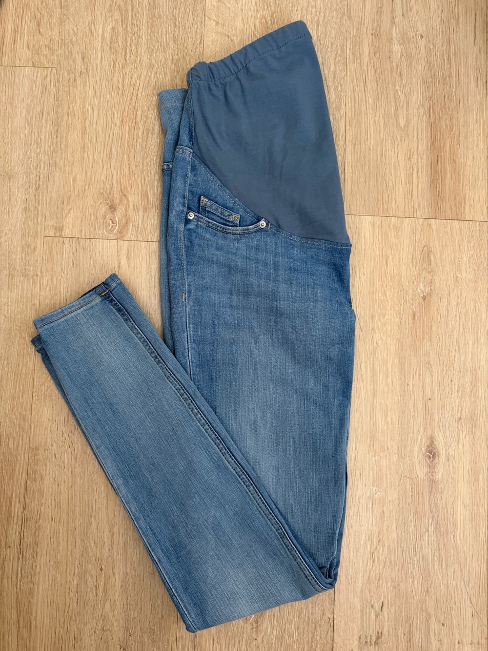 H&M Blue Maternity Skinny Jeans with Navy Stretch Panel